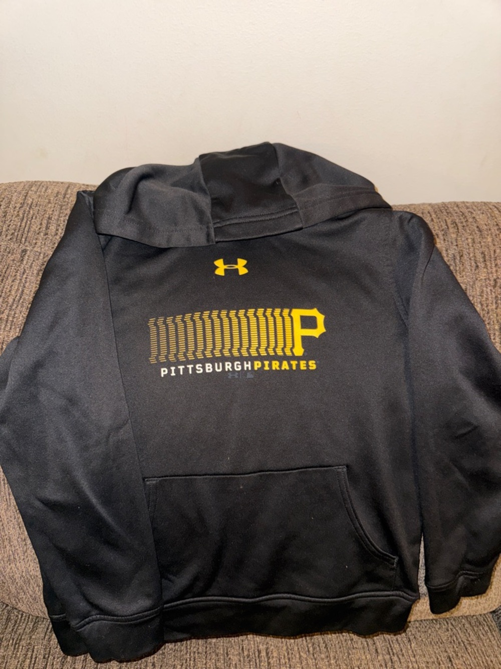 Under Armour Kids Black & Gold Pittsburgh Pirates Pullover Hoodie